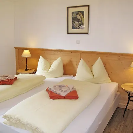 Ferienwohnung Neukirchen 233W * Neukirchen am Grossvenediger