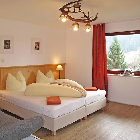 Apartment Ferienwohnung Neukirchen 233W *